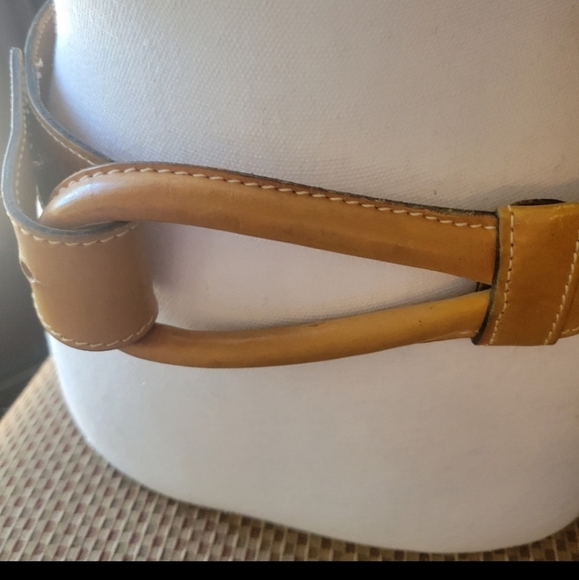 Vintage and Klein equestrian Style tan leather belt Small - Picture 4 of 5